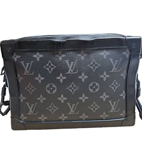 Louis Vuitton soft trunk crossbody - Picture 16 of 16